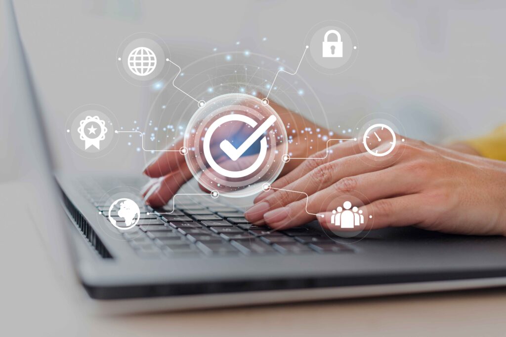 Directrices de seguridad para garantizar la protección de redes y sistemas de información en el entorno empresarial
